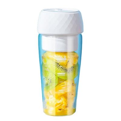 China Outdoor Hot Products Sell Mini Personal Portable Juicer Blender USB Wholesale Blender For Travel for sale