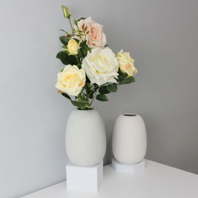 China Hot Sale Dried Flower Table Vase Nordic Tall White Striped Textured Ceramic Vase for Home for sale