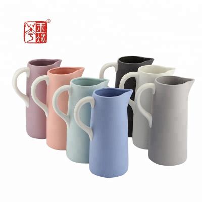 China Kitchen Decorated Ceramic Water Milk Jug With Customized Logo/OEM for sale