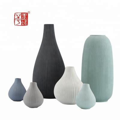 China Antique Design Modern White Matte Ceramic Vase For Home Decor Living Room Office And Place Settings for sale