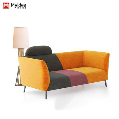 China Finely Stitched Sofa With Sturdy Metal Legs And Features A High-Density Sponge Filled for sale