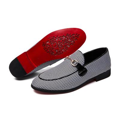 China New Design Fashion Anti-slippery Men Leather Shoes Business Wedding Formal Oxford Men Loafers Shoes for sale