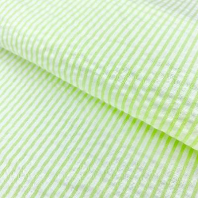 China Light weight cotton seersucker breathable comfortable single wicking woven yarn dyed cotton fabric for shirts for sale