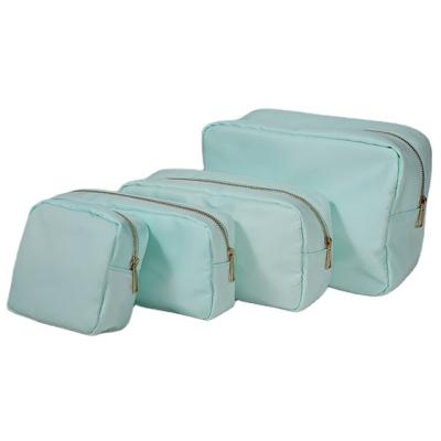 China Fashion Stock wholesale casual nylon makeup bag can be customized 10 color 4 size toiletries organizer makeup bag for sale