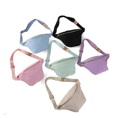 China Water proof 2022 new stock versatile durable multi color fanny pack customizable letter patchs logo waist bag nylon waterproof waist bag for sale