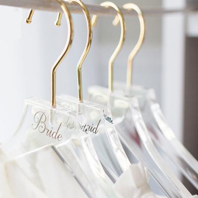 China Retail Wholesale Luxury Plastic Transparent Clear Acrylic Coat Hanger Cabinet Hangers for sale