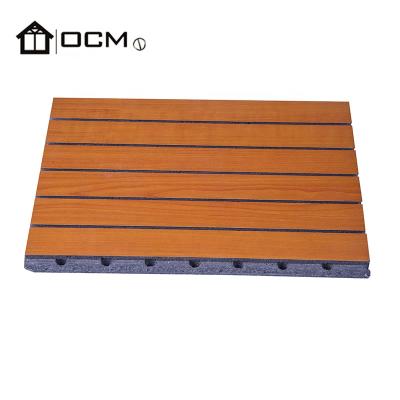 China Factory Directly Supply Fireproof Auditorium Slotted Wooden Sound Absorbing Board Te koop