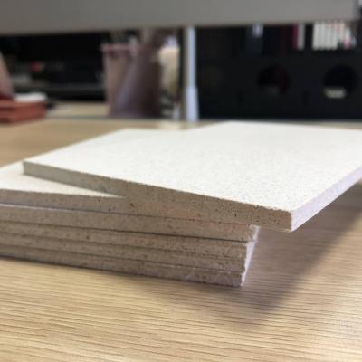 China Traditional Reasonable Price A1 T&G MGSO4 Non-Combustible Magnesium Oxide Basement Board Sanding MgO Board for sale