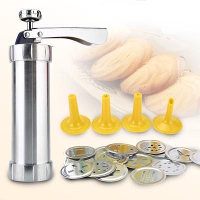 China Viable Metal Sugar Fondant Cutter Manual Cake Cookie Decorator and Cookie Maker Gun Cookies Press Set for sale