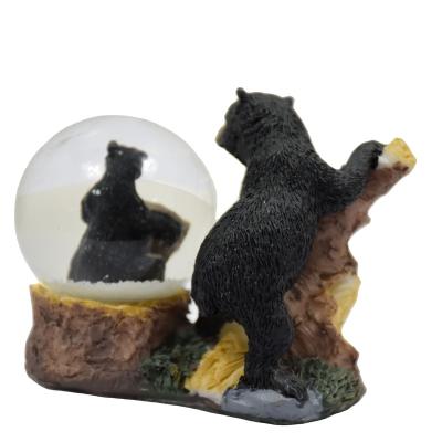 China Custom Animal Europe Statue Black Bear Snow Globe for sale