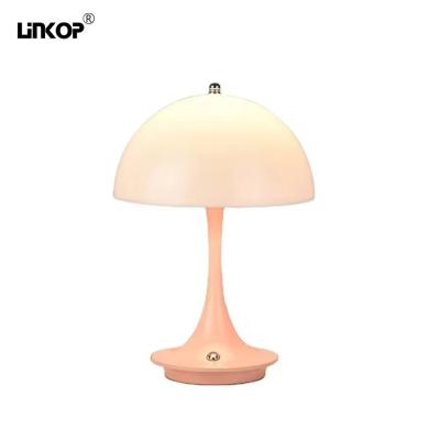 Chine Lampe de bureau à LED rechargeable multifonctionnelle avec 2835 LED et éclairage atténuable à vendre