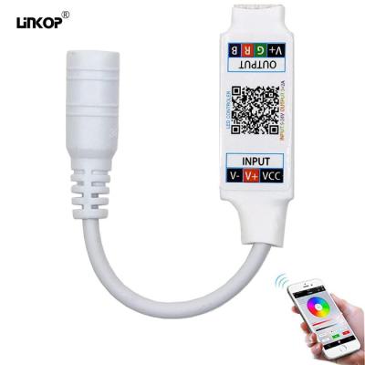 China Mini Smart Led Controller con aplicación de control de voz de música y micrófono incorporado en venta