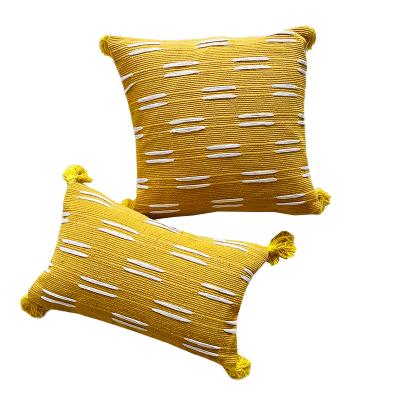 China Anti-pilling Stripe Jacquard Pillow Cover With Tassel Home Decor Wholesale Hot Selling Decorative Cushion Cover for sale