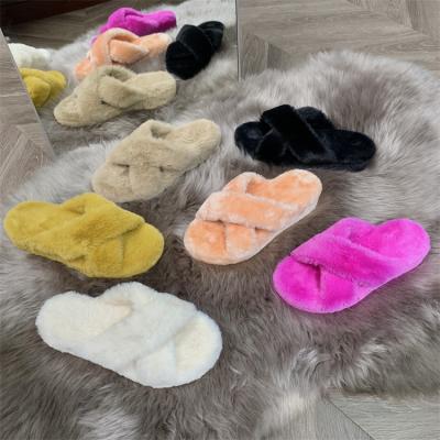 China Fashion Trend Winter Logo Custom Fox Fur Slippers Outdoor House Slippers Women's Slippers for Women and Ladies Fur Fluffy Shoes for sale