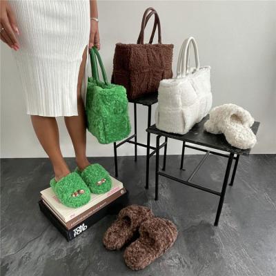 China Famous Popular Designer Slipper and Purse Sets of Fashion Trend Shoe and Bag Set Fashion Fur Women's Slippers Fluffy for Ladies for sale