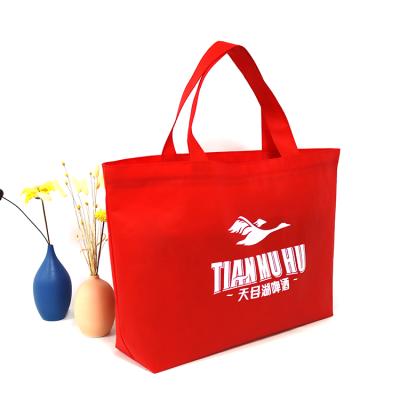 China Wholesale Shopping Large Tote Non Woven Bag With Zipper Beer Case Shopping Bag Promotional Reusable Shoe Bag for sale