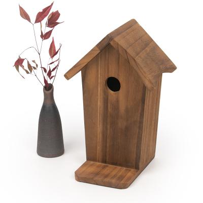 China Sustainable wholesale small Vogel house uccello cages swallow house wooden bird feeder garden hanging birds house wood bird cage for sale