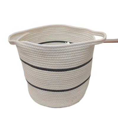 China Living Room Woven Cotton Rope Storage Basket Home Decor Cotton Rope Basket Large With Handle Collapsible Laundry Basket for sale