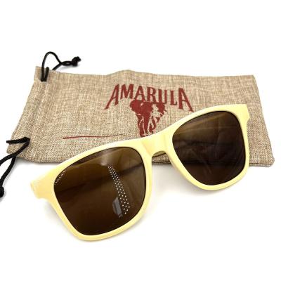 China Fashionable Agriculture Sale Cheap Promotional Sunglasses With Branded Satin Pocket Women Sun Glasses for sale