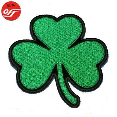 China High Quality Custom Fabric 3D Patch Clothing Embroidery Floral Flower Applique for sale