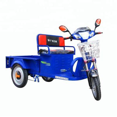 China Electric tricycle three wheelers with cargo space blue en venta