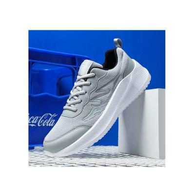 China Cushioning Factory Style Designer Casual Running Leather Shoes Men Fashion Mens Sneakers for sale