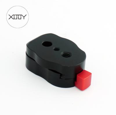 China Aluminum Camera Quick Release Plate for IKAN, ATOMOS, FEELWORLD Monitors for sale