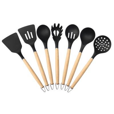 China Sustainable 7 Pcs Handle Silicone Non-Stick Wooden Chef Kitchen Cooking Utensils Set Spatula Set Kitchen Gadgets Dining Utensil Set for sale