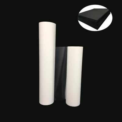 China Heißsiegel-EVA Hot Melt Adhesive Film-Rolle 0.95g/cm3 für Stickerei-Flecken zu verkaufen