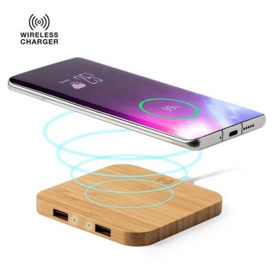 China Dual USB Produced Hot Selling Bamboo Wood Universal Mobile Phone Wireless Charger With Dual USB Output for sale