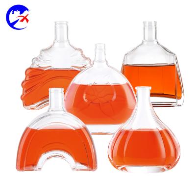 China Beverage apple shaped 500ml thick bottom wine glass bottle flintwhite liquor bottle whiskey XO bottle for sale