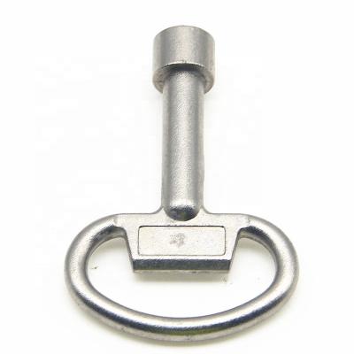 China Zamak zinc alloy nickel plated key for sale