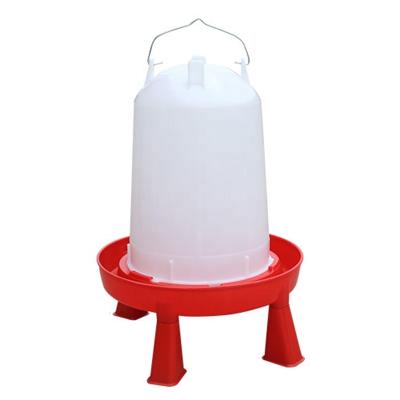 China Raises New Design 14L Feeder Red And White Plastic Poultry Drinker Chicken Drinker And With Legs For Poultry Farm Chicken House for sale