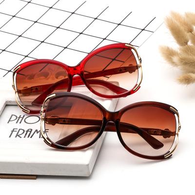 China Fashion sunglasses shape big style sunglasses women sunglasses rose gold kacamata designer sunglasses for lady for sale