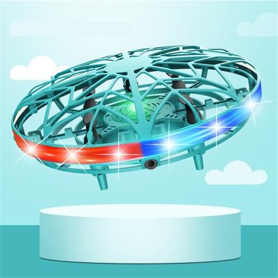 China 2021 Popular Amazon Sale Infrared Sensor Mini Fan Flying Spinner Disc Toy Christmas for sale