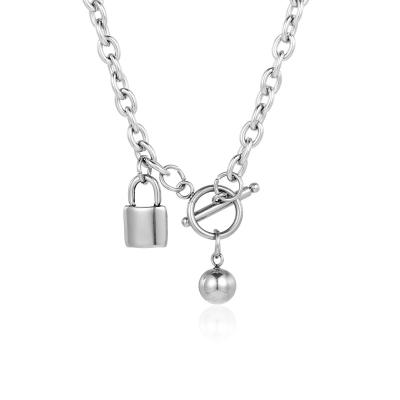 China FASHIONABLE Clasp Toggle Lock Link Chain Necklace Mens Woman Stainless Steel Pendant Necklace for sale