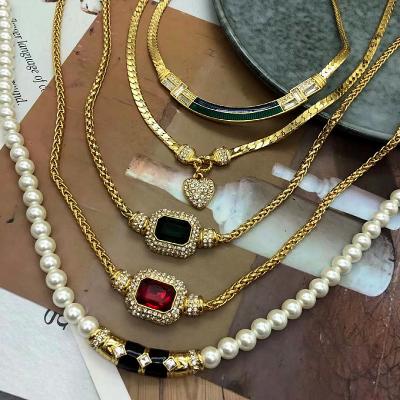 China Vintage Europe Fashion Jewelry Non-fading Enamel Beads Cubic Zirconia Copper Necklaces For Women for sale