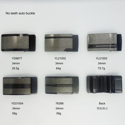 China Car Shown Or Wholesale Customized 34MM Zinc Alloy Automatic Buckle Business Belt Buckle No Tooth Automatic Belt Buckle for sale