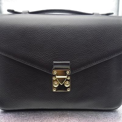 China 2021 portable unique design factory silver high quality exquisite men's handbag direct sales for sale