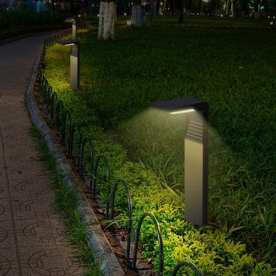 China Hot Selling Modern Waterproof Outdoor Landscape SMD Black Shell IP64 Decorative Solar Led Garden Light for sale