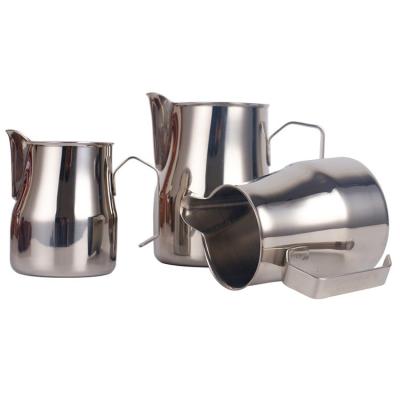 China Sustainable Stainless Steel Milk Jug Suitable For Coffee Latte Frothing Milk Bartender Jug for sale