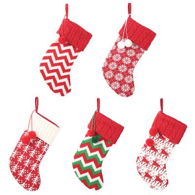 China Festival Performance Decoration Christmas Decorations Woolen Socks New Red and White Bag Children's Elk Gift Bag Knitted Christmas Socks for sale