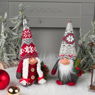 China Creative Stance Santa Claus Doll Window Doll Ornament Soft Snowflake Knitted Big Hat Nose Doll for sale