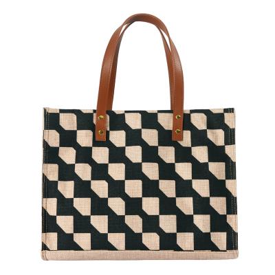 China High Quality Women Large Jute Shoulder Bag Beach Friendly Reusable Tote Bag With Leather Straps for sale