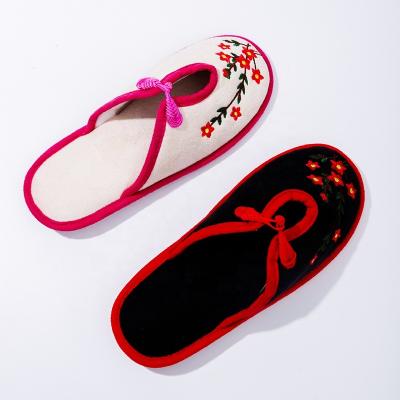 China Fashion Trend Four Seasons Women's Faux Suede Embroidery Shoes Ladies Chinese Style Cotton Slippers Factory Wholesale Retro for sale