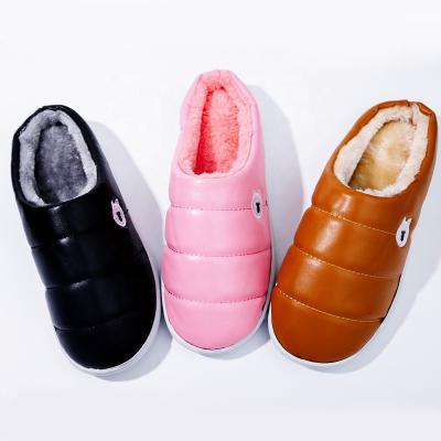 China Fashion Trend Women's PU Leather Faux Fur Slippers Indoor Soft Plush Breathable Comfortable Keep Warm Winter Cotton Shoes for sale