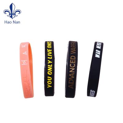 China Daily Factory Wholesale Custom Debossed Coloring Silicone Rubber Wristband for sale