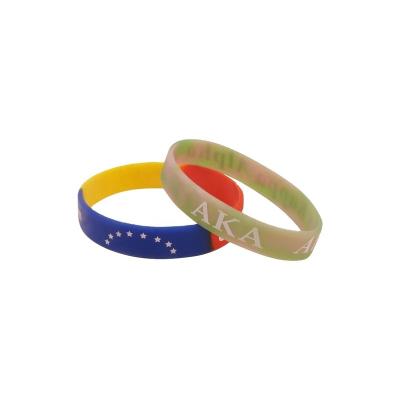 China All People Silicone Professional Cheap Custom Wristband Custom Wristband Personalized Logo Rubber Wristband for sale