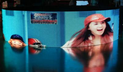 China P10 Commercial LED Screen / Indoor Curve LED Display Panel for sale