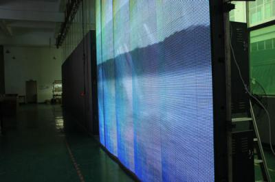 China Outdoor Curved LED Screen Signs , 6500cd/㎡ P16 Led Display Panel for sale